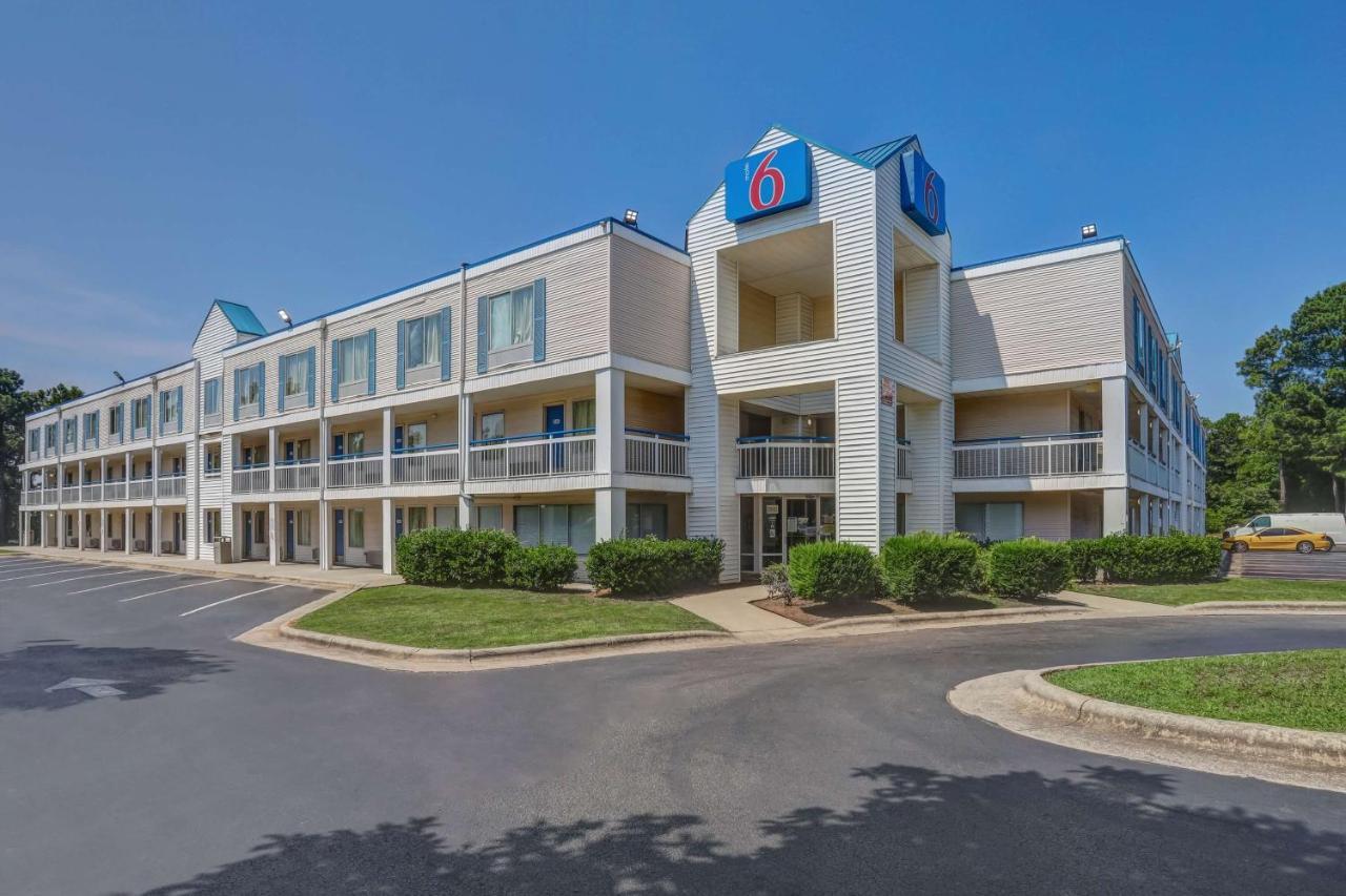 Motel 6-Raleigh, Nc - North Exterior photo