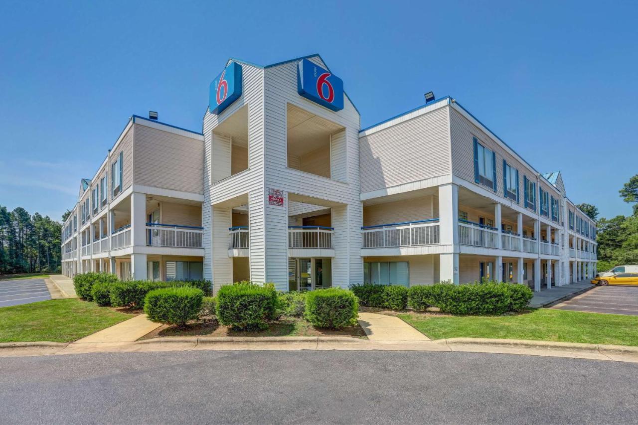 Motel 6-Raleigh, Nc - North Exterior photo