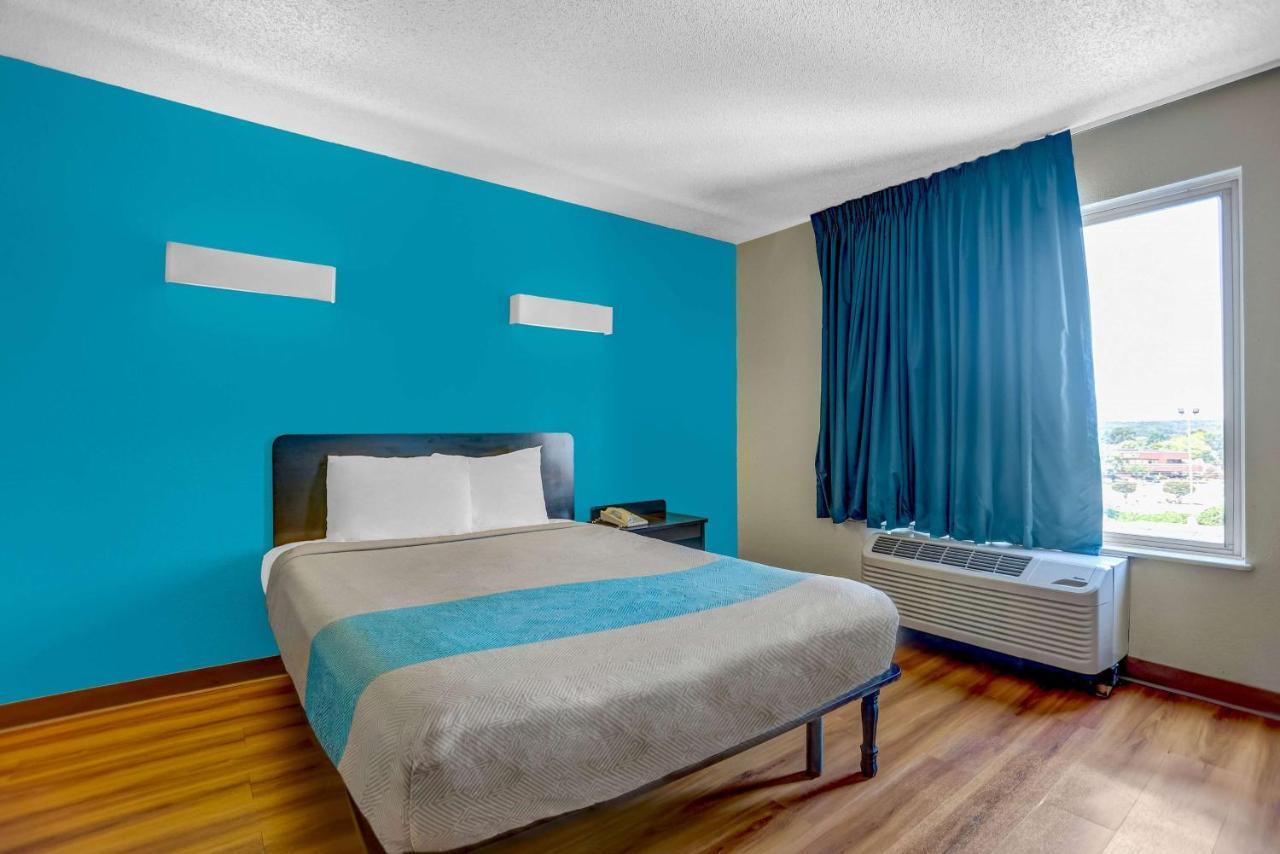 Motel 6-Raleigh, Nc - North Exterior photo