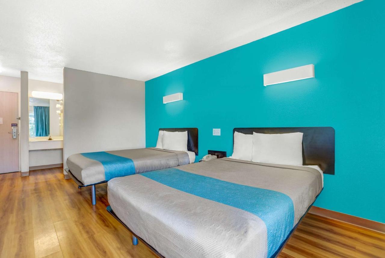 Motel 6-Raleigh, Nc - North Exterior photo