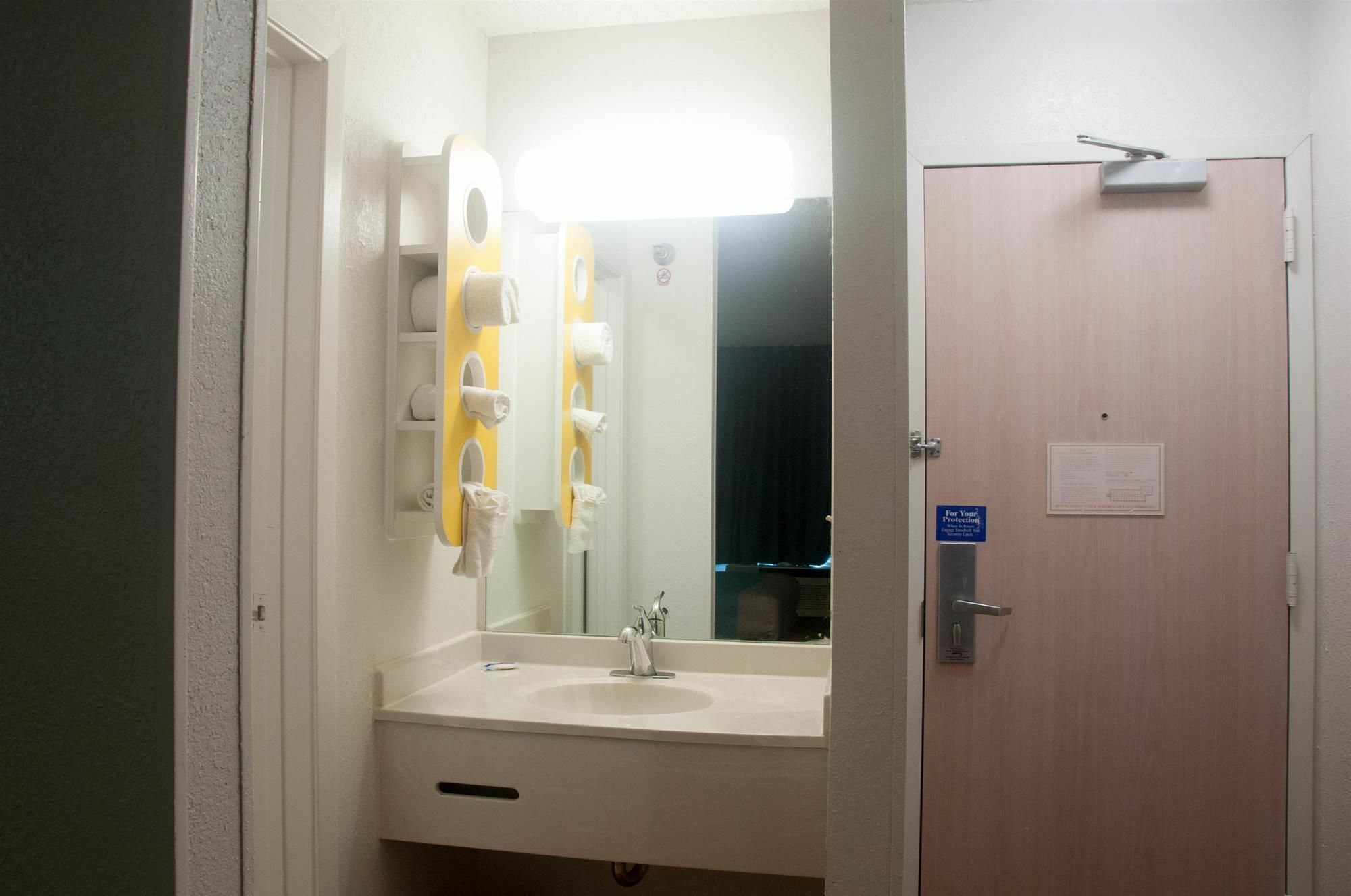 Motel 6-Raleigh, Nc - North Exterior photo